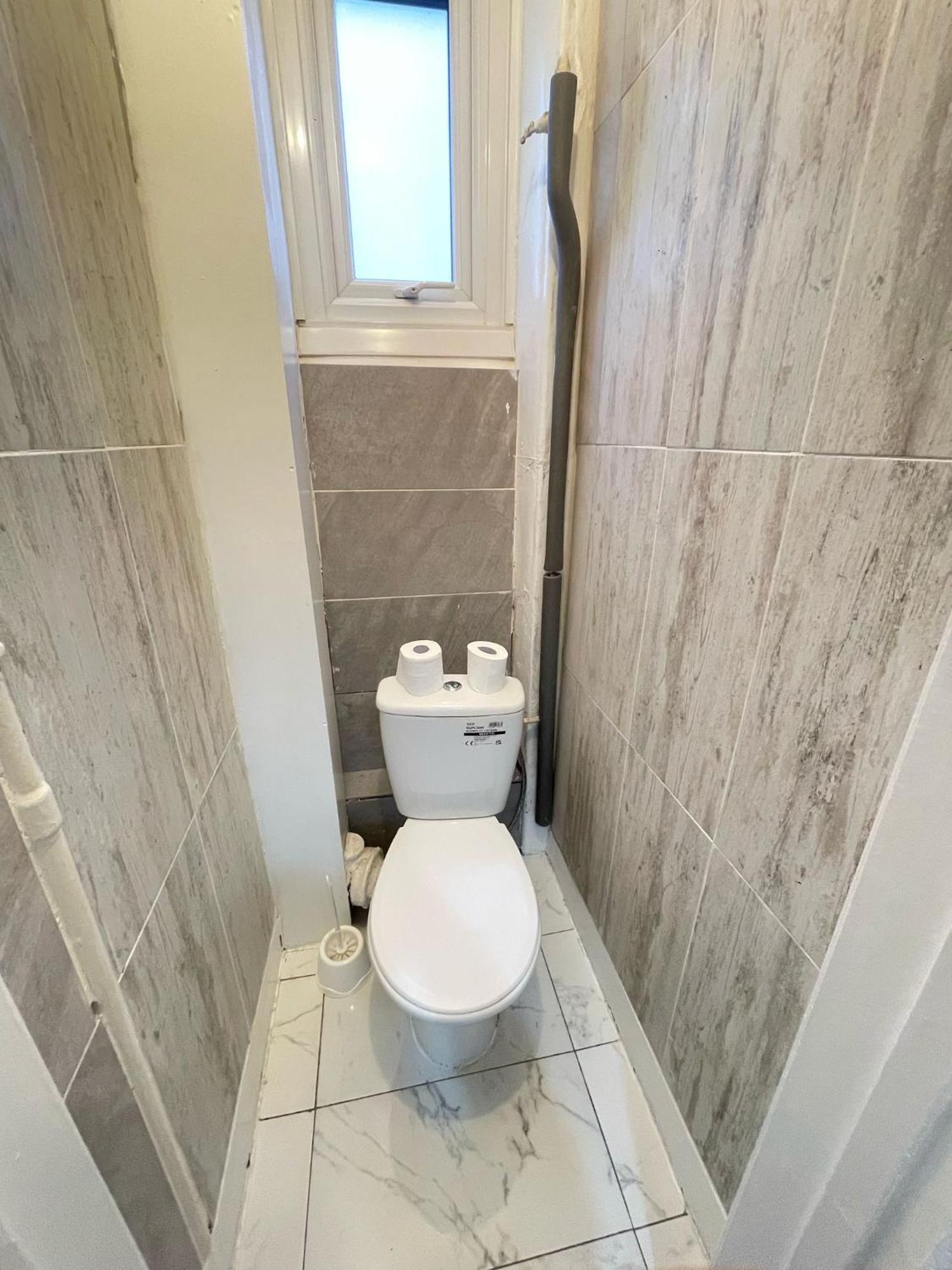 Lovely 2 Bed Flat 2 Floor Miles 런던 외부 사진