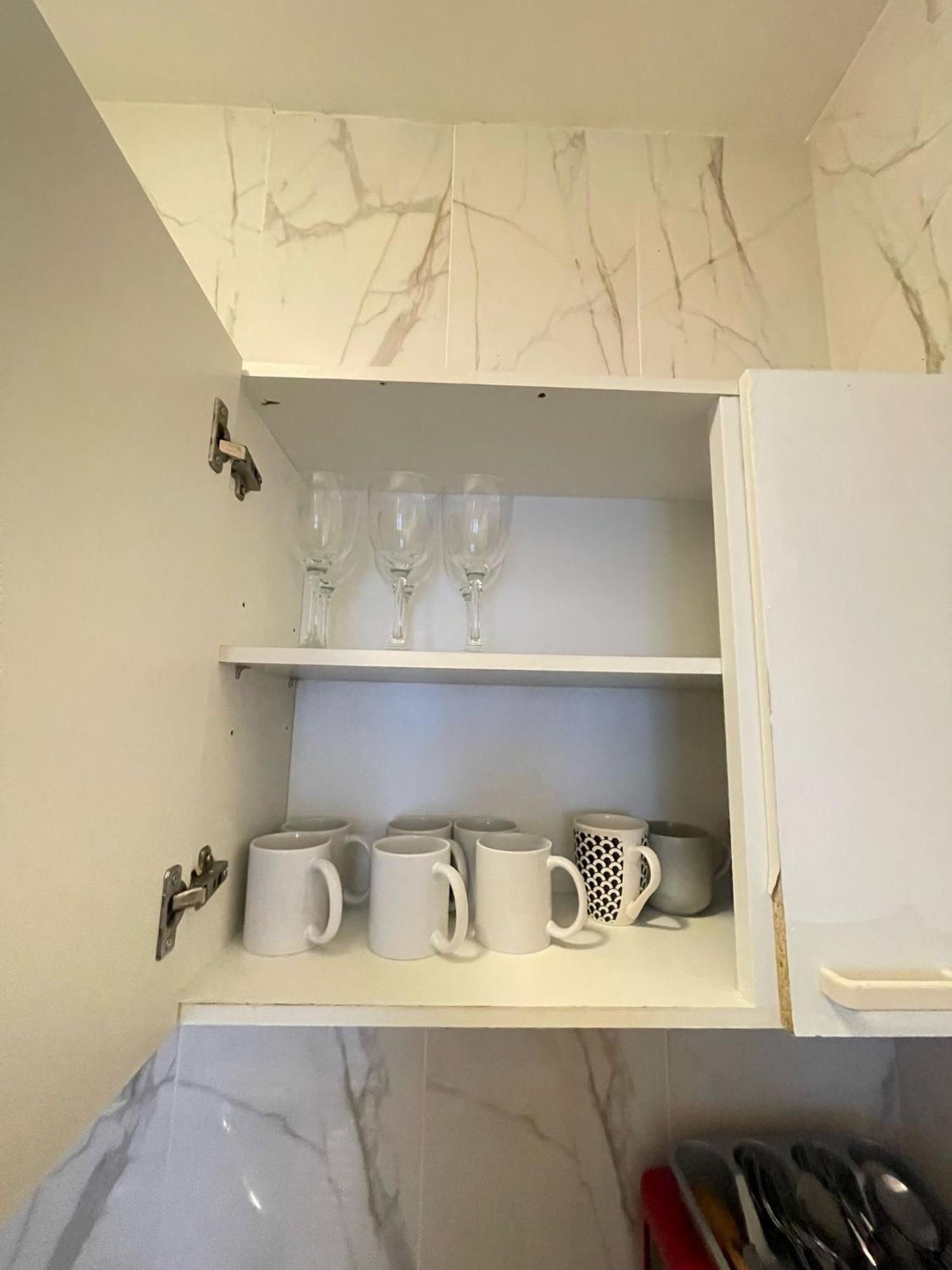 Lovely 2 Bed Flat 2 Floor Miles 런던 외부 사진